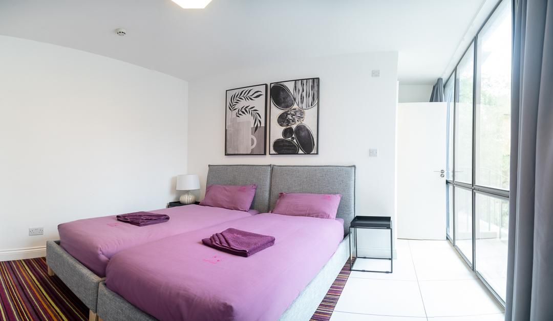 Twin Room with Shared Bathroom