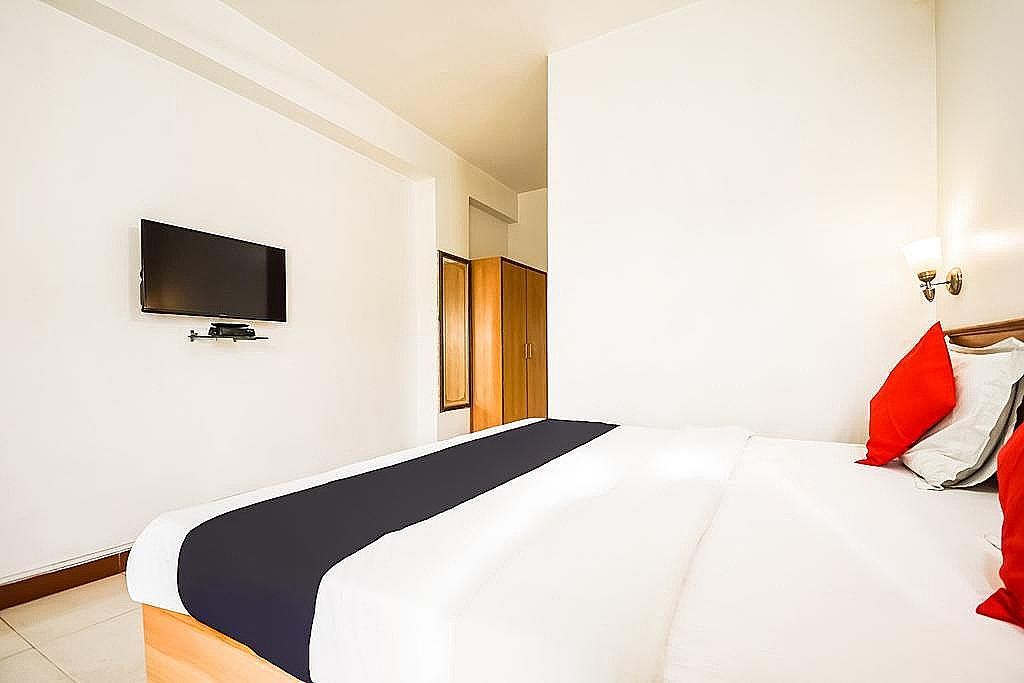 Hotel Shikha Jaipur City Centre Deluxe Room 11