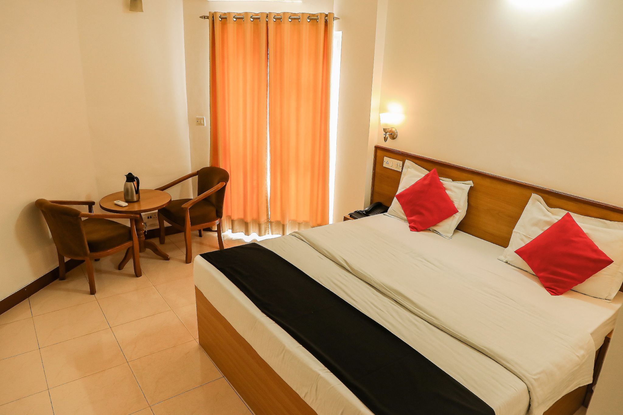 Hotel Shikha Jaipur City Centre Deluxe Room 2
