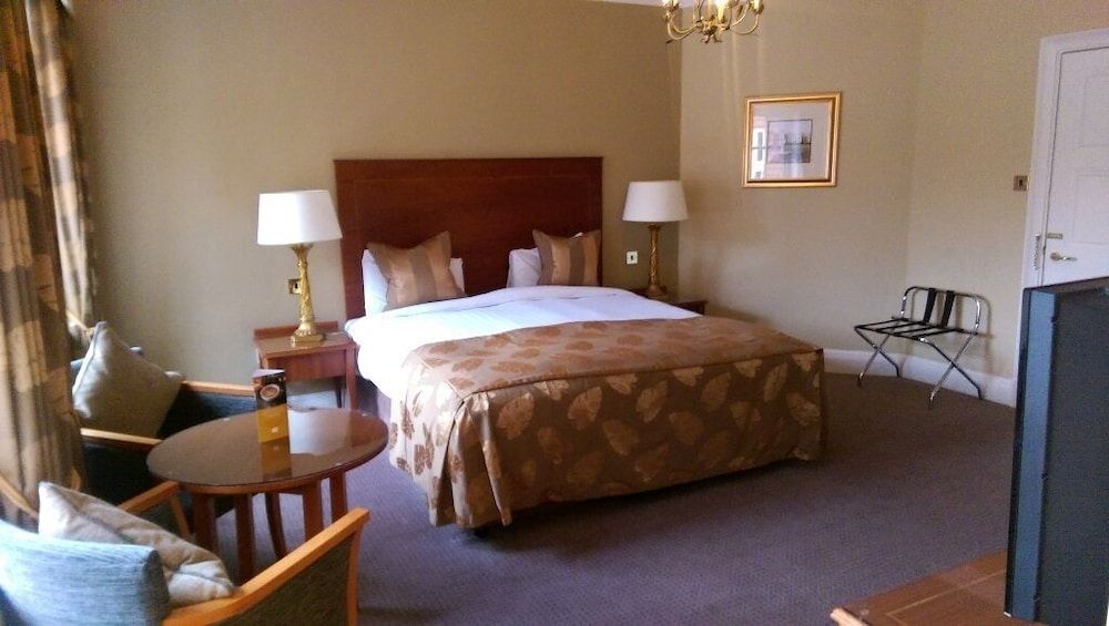 Grovefield House Hotel By Uno -FREE PARKING Double Room
