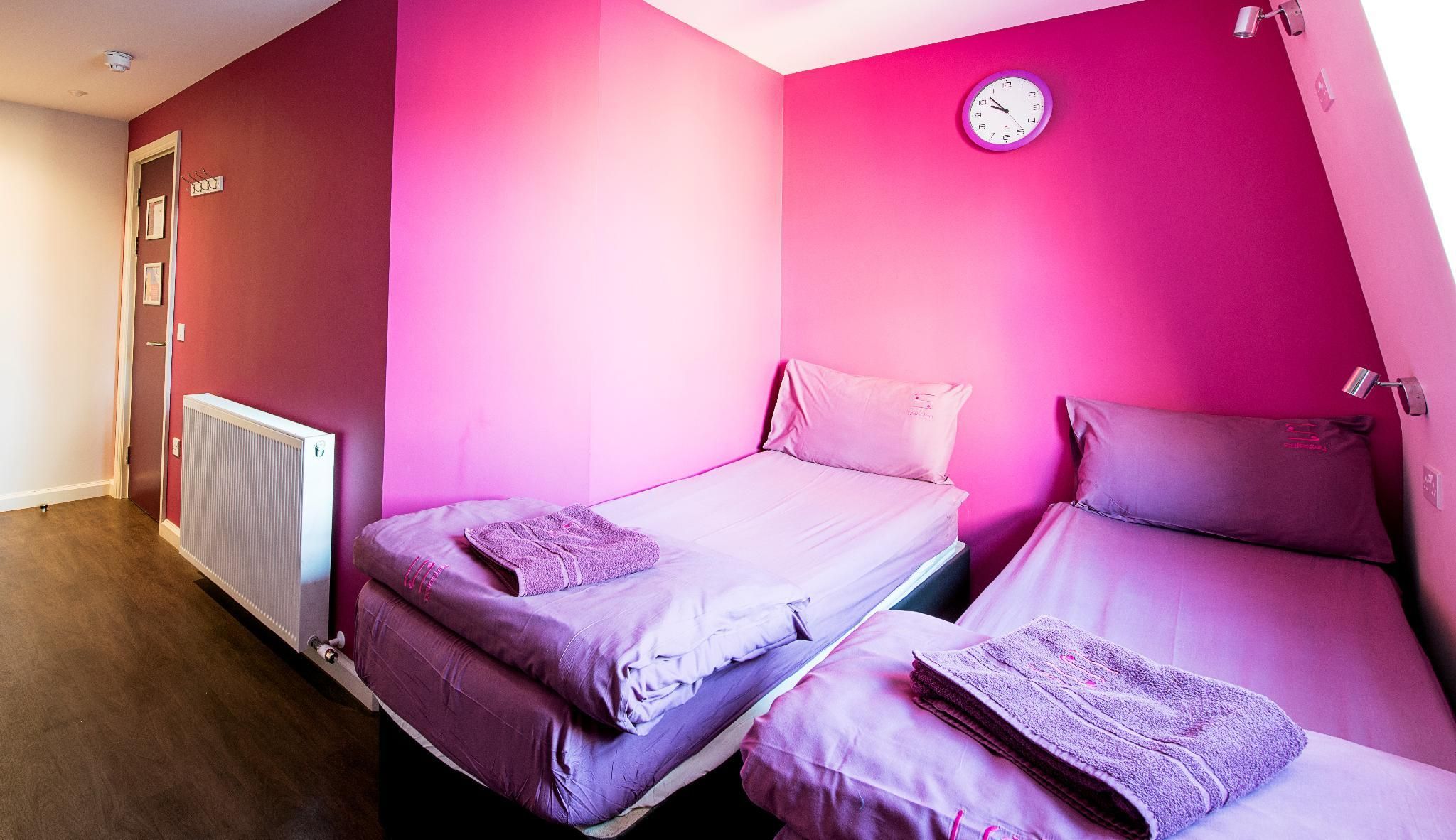 Twin Room with En-Suite