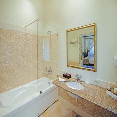 Standard Double/Twin Room
