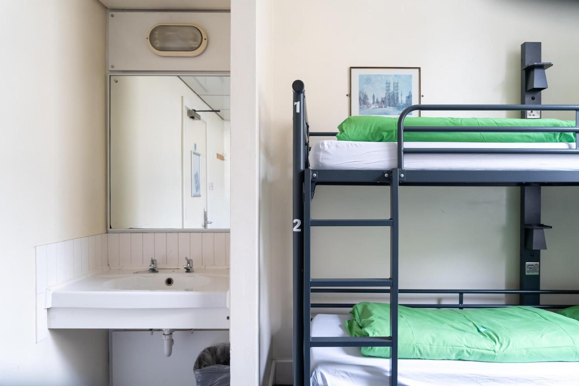 Triple Room with Shared Bathroom