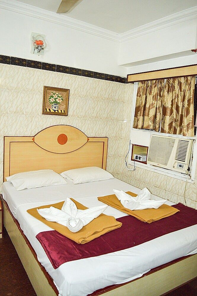 Standard Double Non A/C