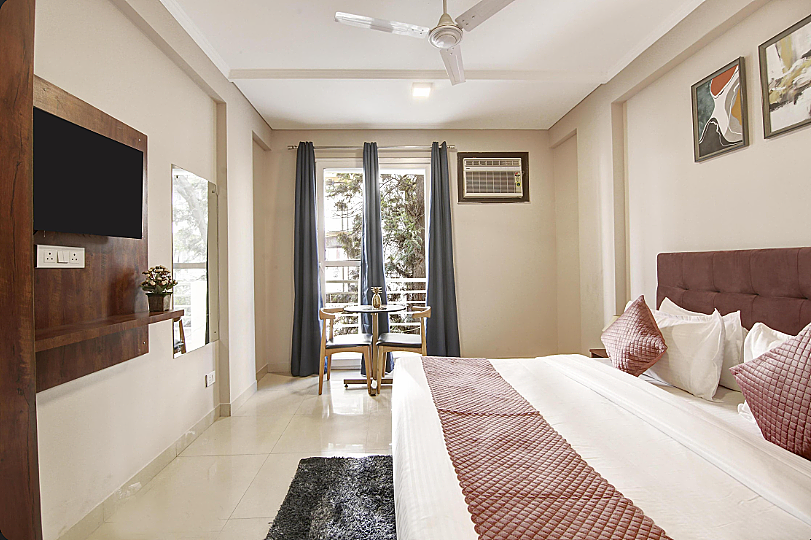 Deluxe Room with Balcony