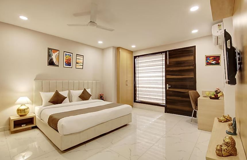 Superior Rooms with Balcony