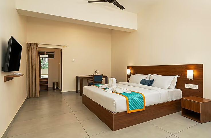 Deluxe King - Non-AC