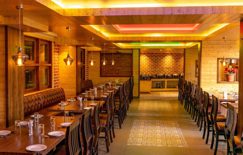 Food & Dining