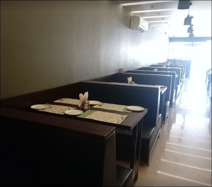 Food & Dining