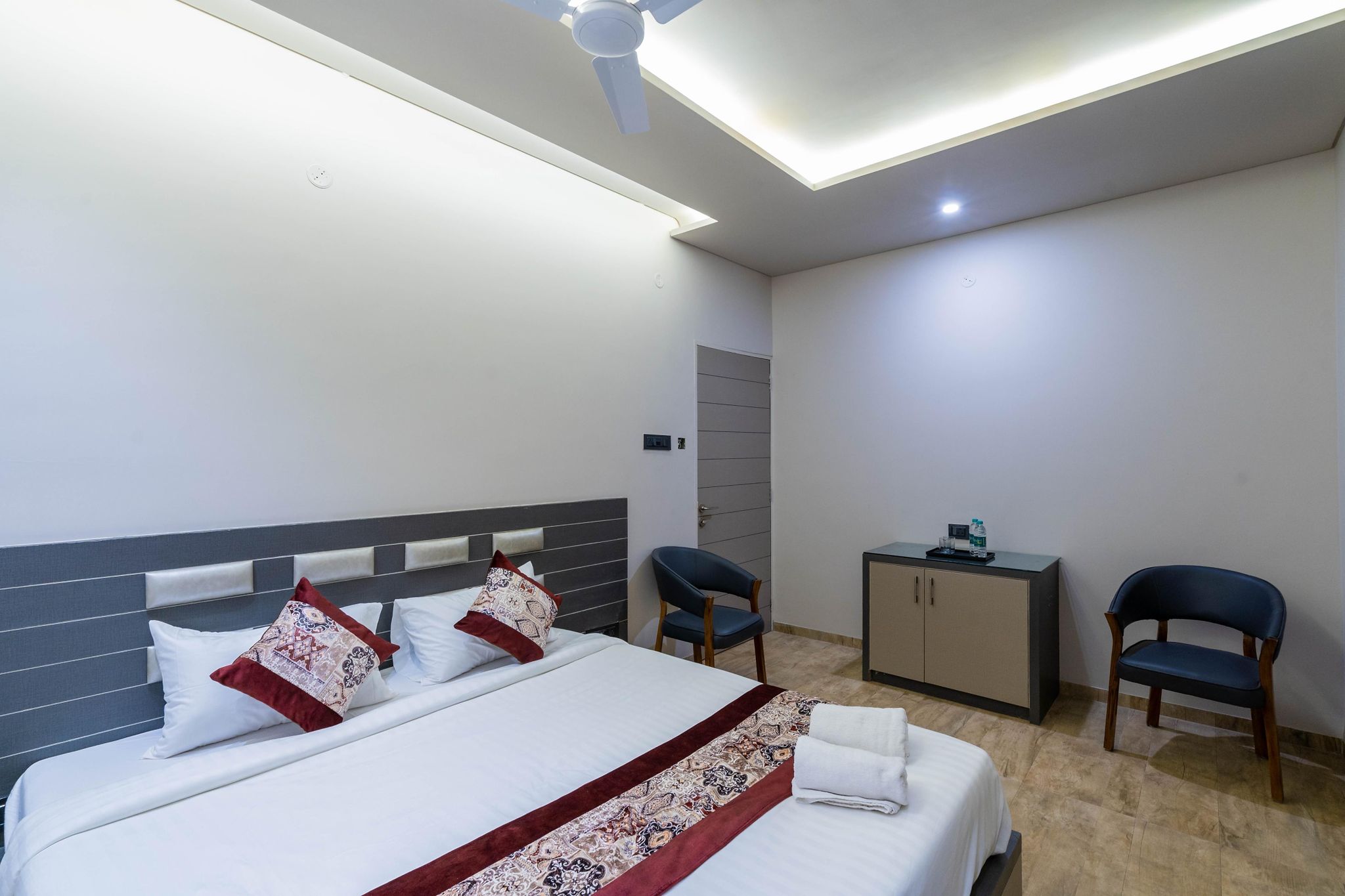 Hotel Goldstar Standard Room -High Speed Internet(Free)