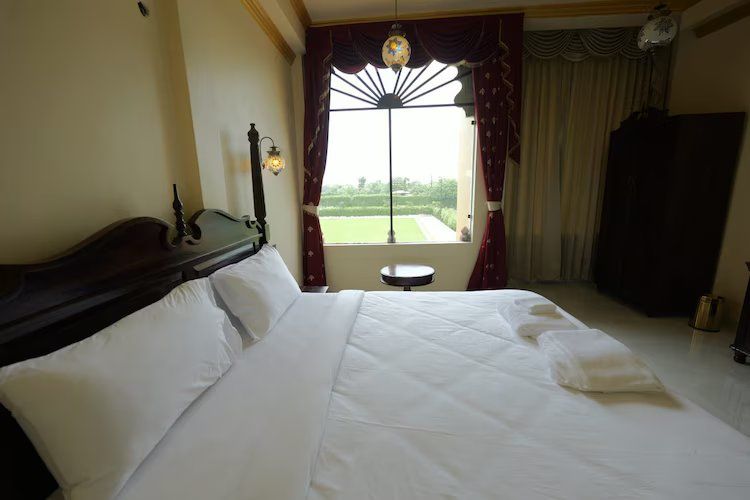 Shree Raja Ram Hotel and Resort, Ujjain Rambagh Suite