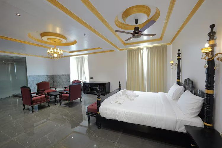 Maharaja Suite