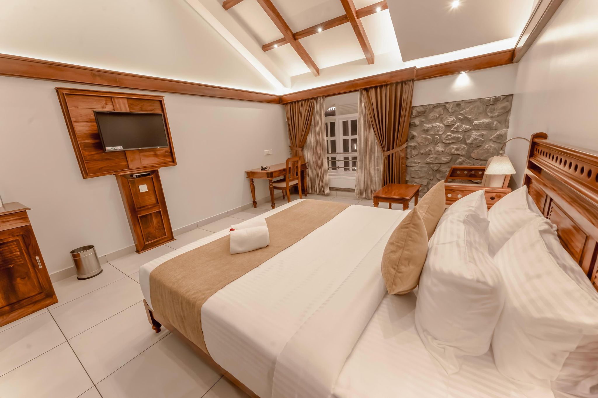 Le Montfort Resort Cardamom Crest 9