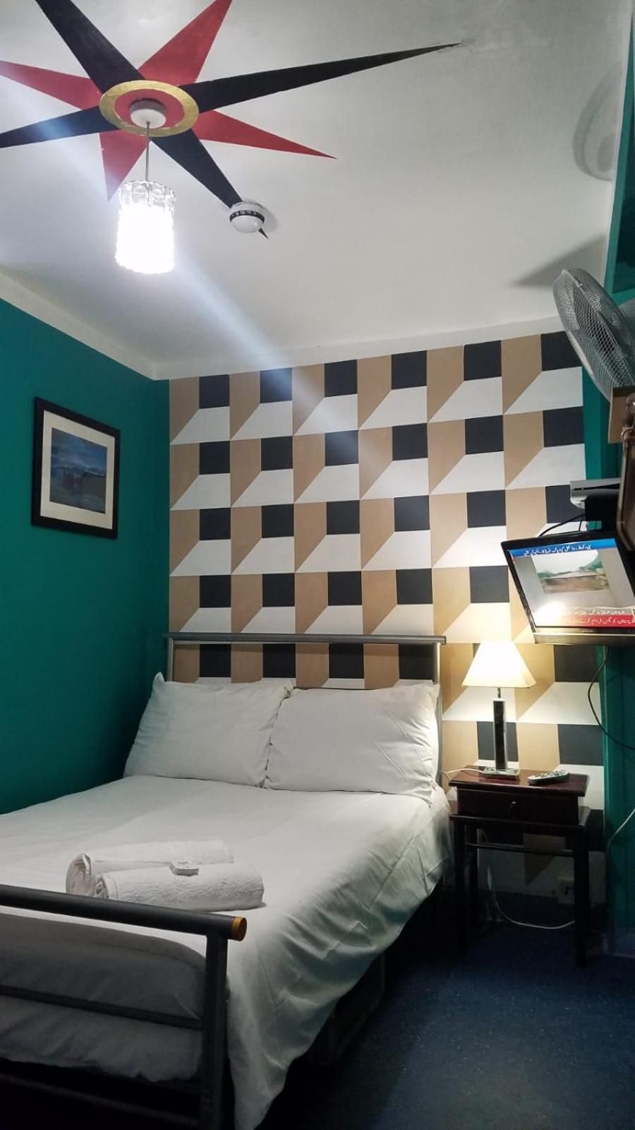 Economy Double Room with Shared Bathroom