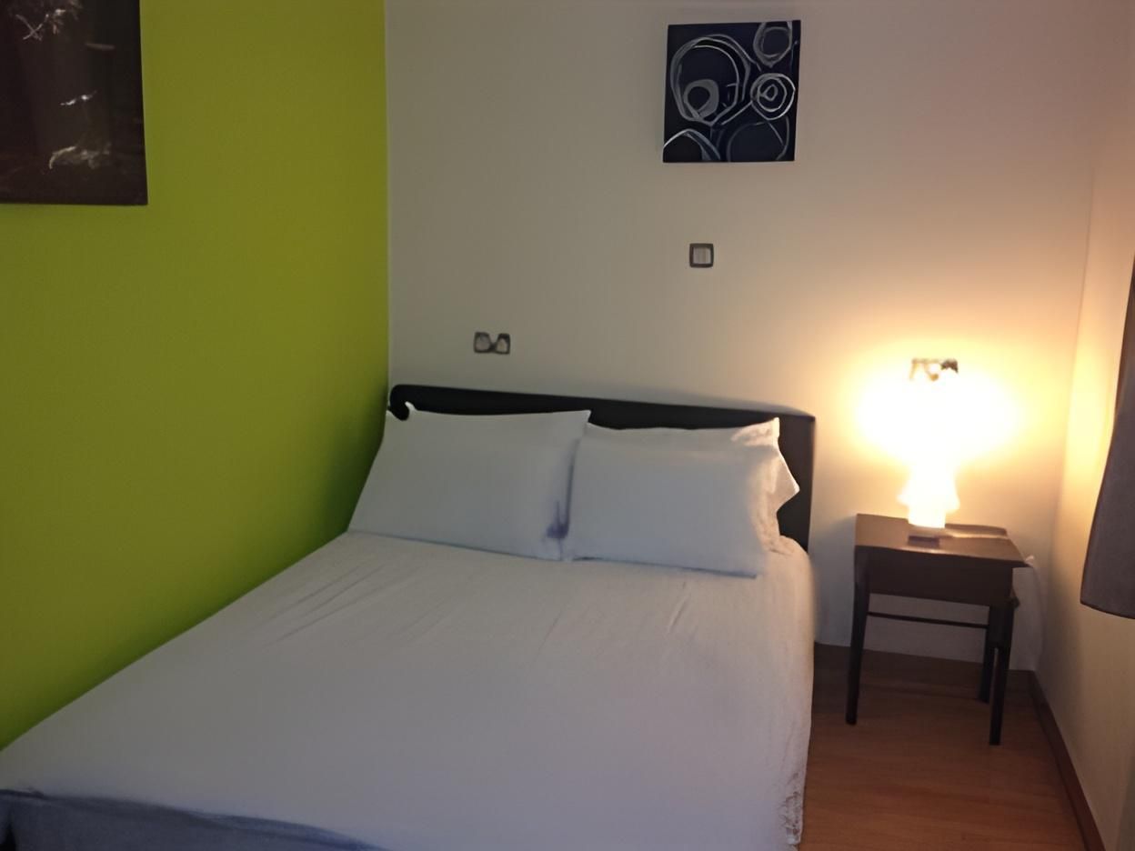 Economy Double Room with Shared Bathroom