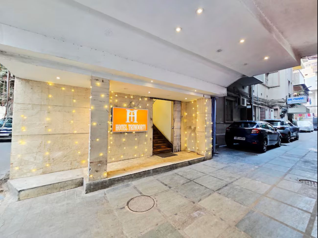 undefined Hotel Trimoorti 2