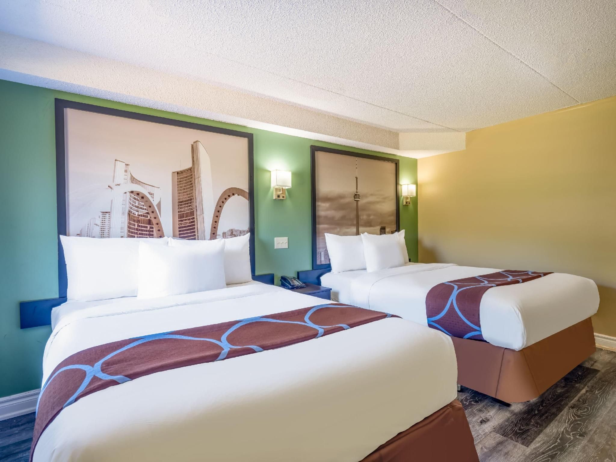 2 Queen Beds Non-Smoking