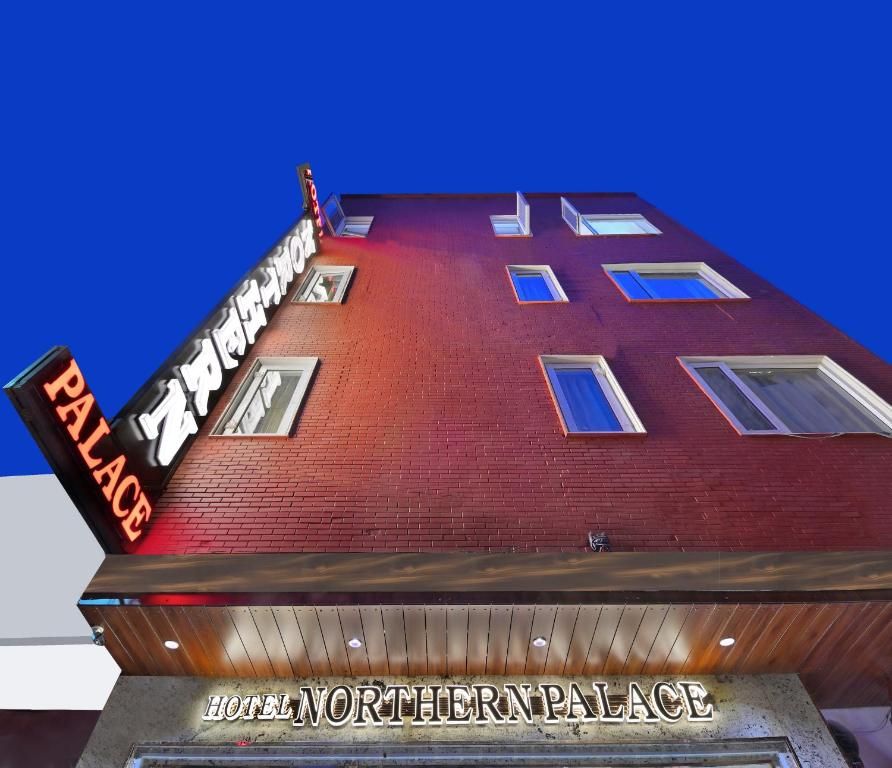 Main Image