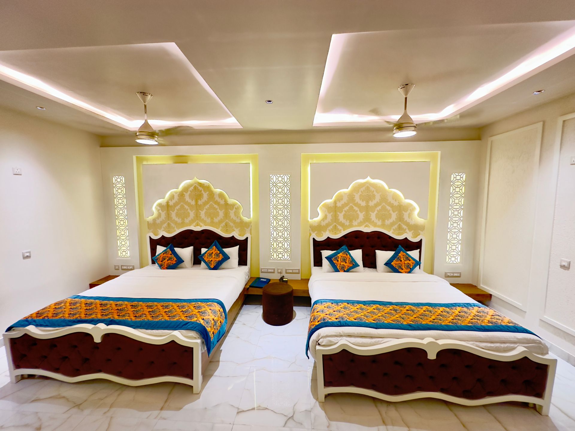 Royal Family Suite