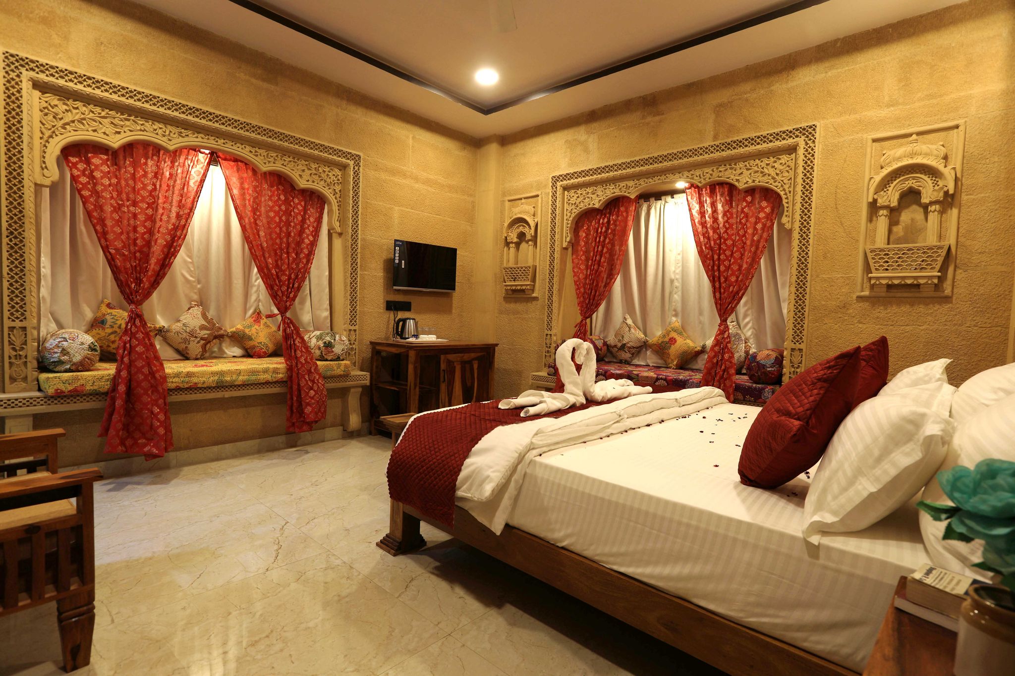 Deluxe Room ( City View )