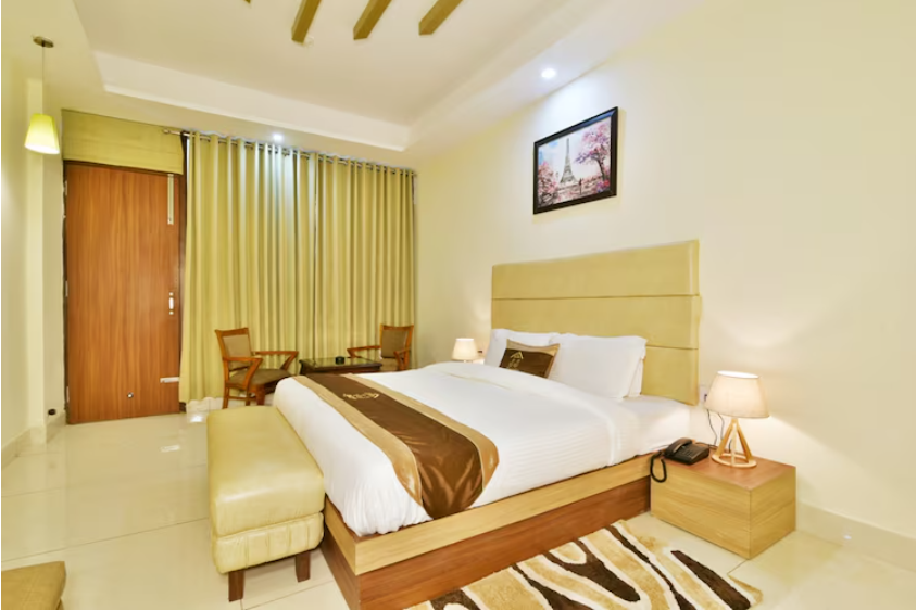 Deluxe Room ( NON View )