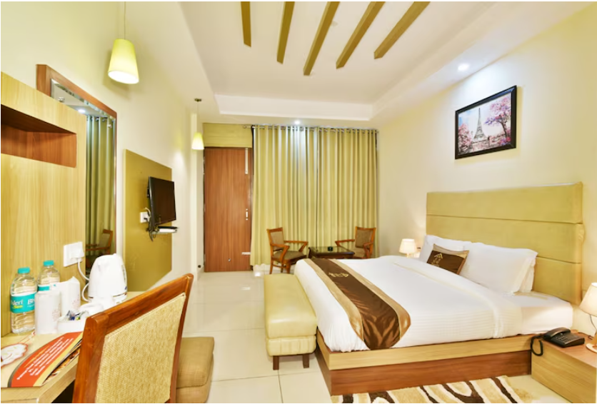 Deluxe Room ( NON View )