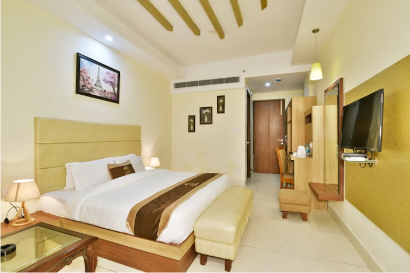 Deluxe Room ( NON View )