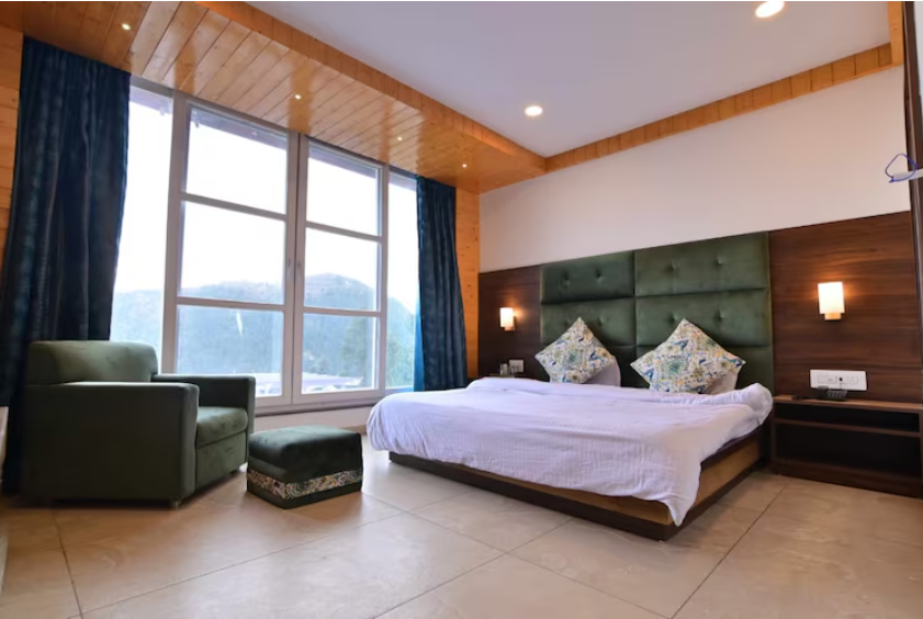 Royal Residency Royal Classic Room