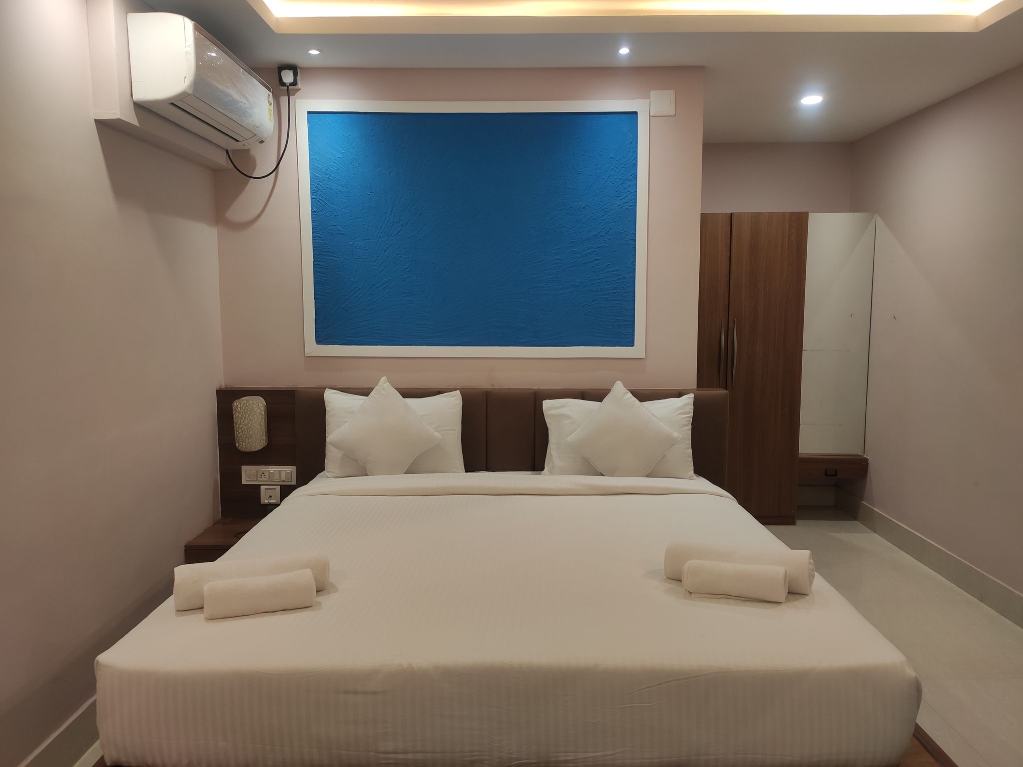 Super Deluxe Double Room