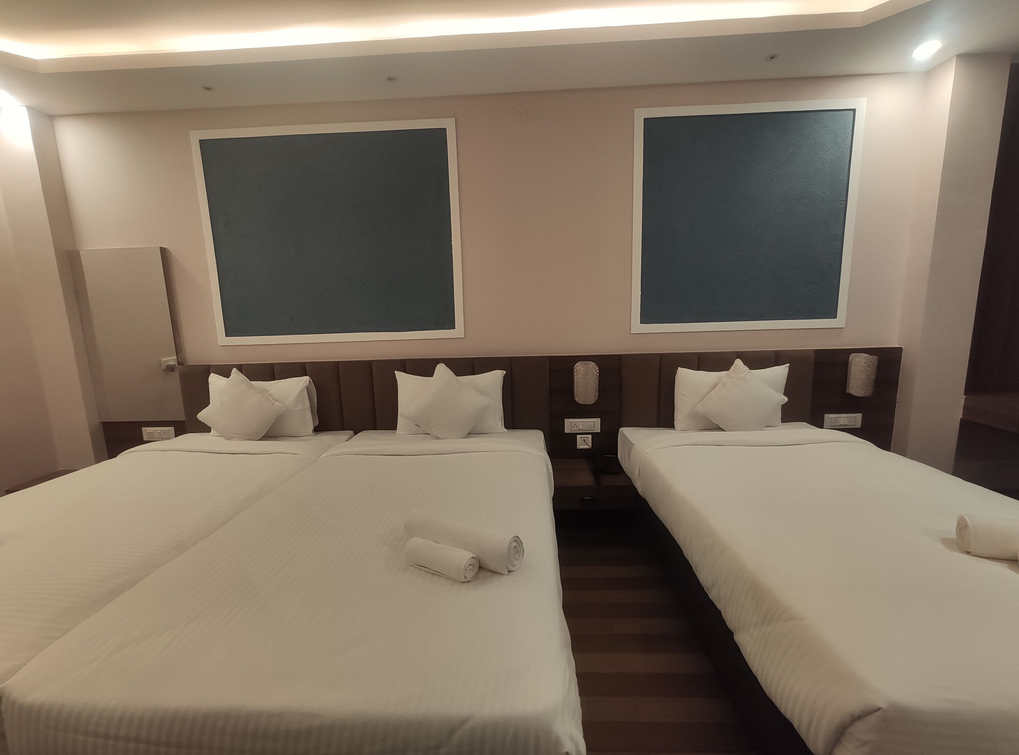Super Deluxe Triple Room