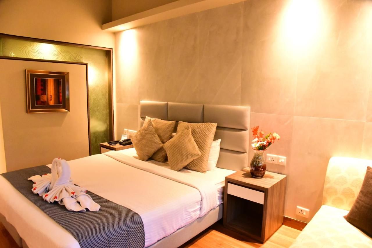 Premier Room