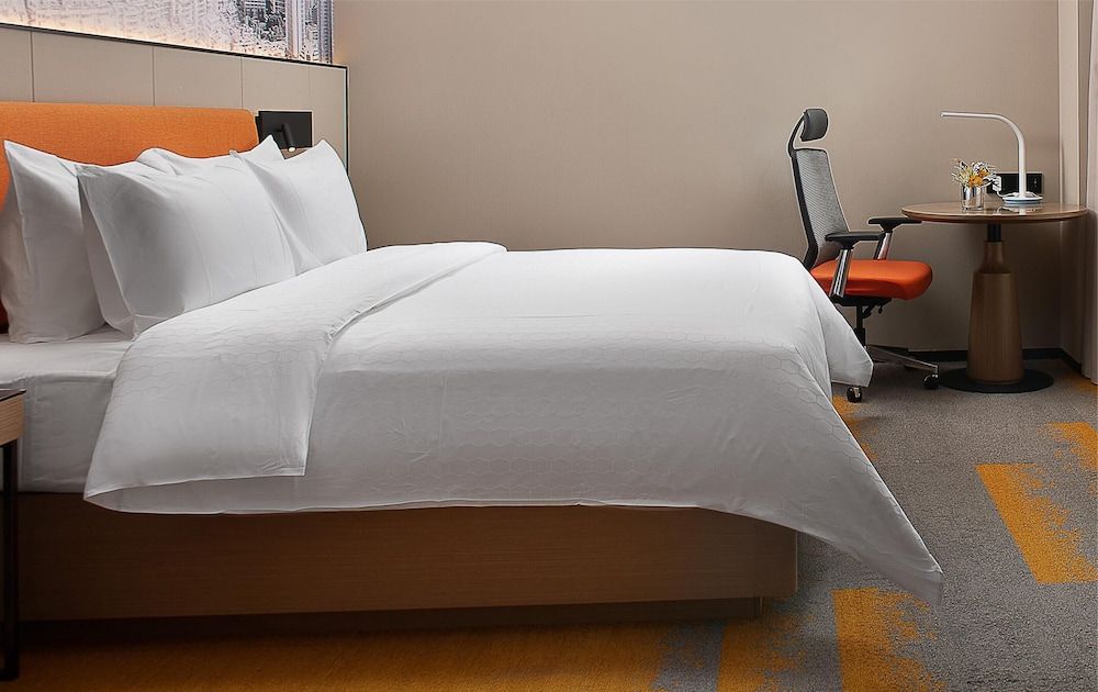 Hampton By Hilton Guangzhou Railway Station Superior Single Room 2