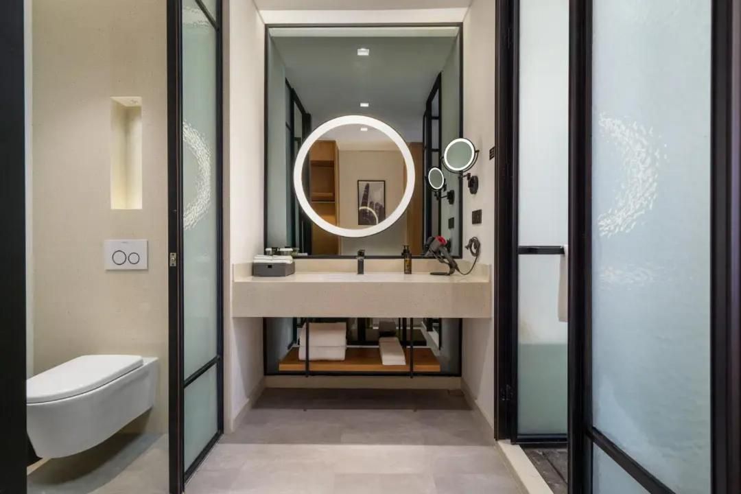 Twin Superior Room