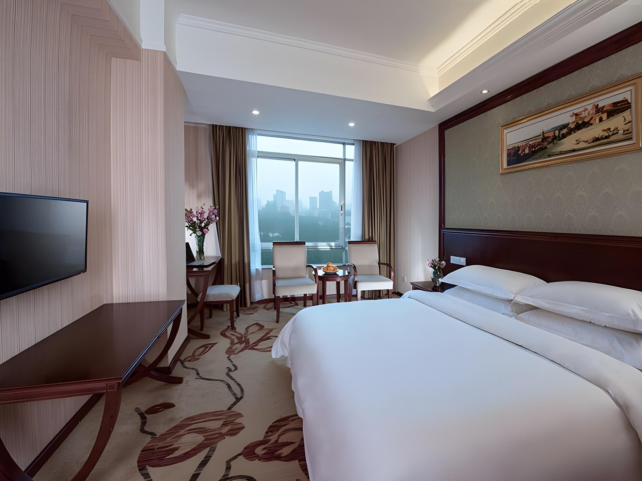 Vienna Classic Hotel Guangzhou Shaheding Metro Station Vienna - Business 1 Bed Room
