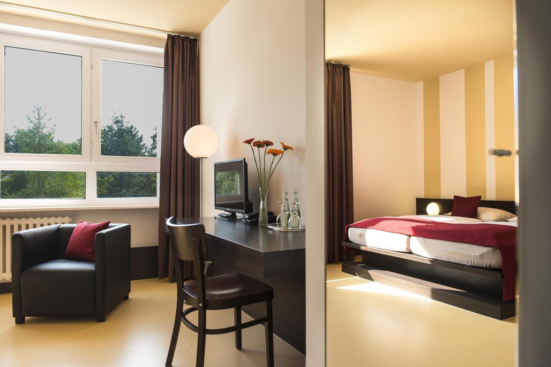 Hotel Grenzfall Double Room with Garden View 3