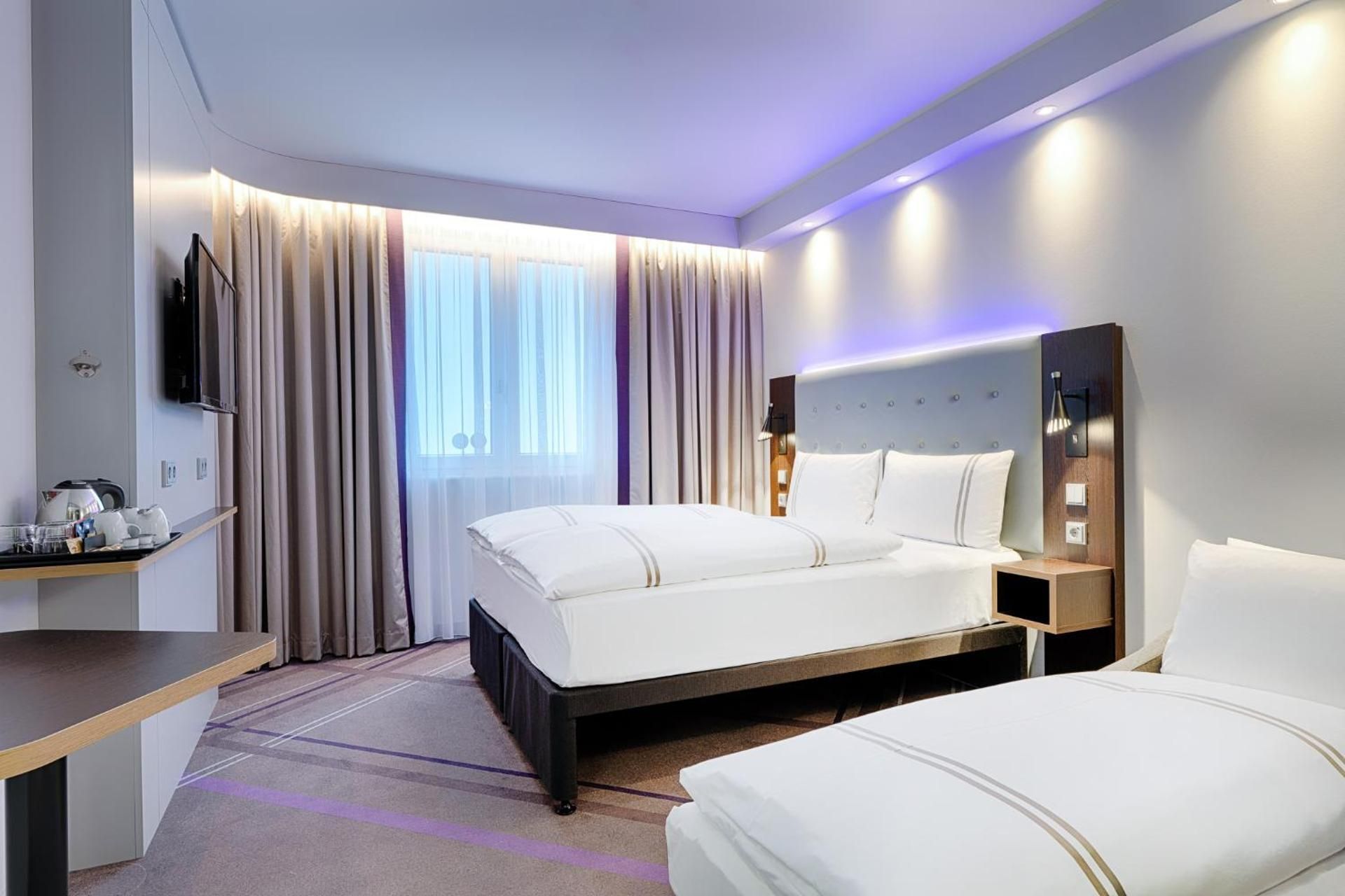 Premier Inn Berlin City Wilmersdorf Standard Triple Room