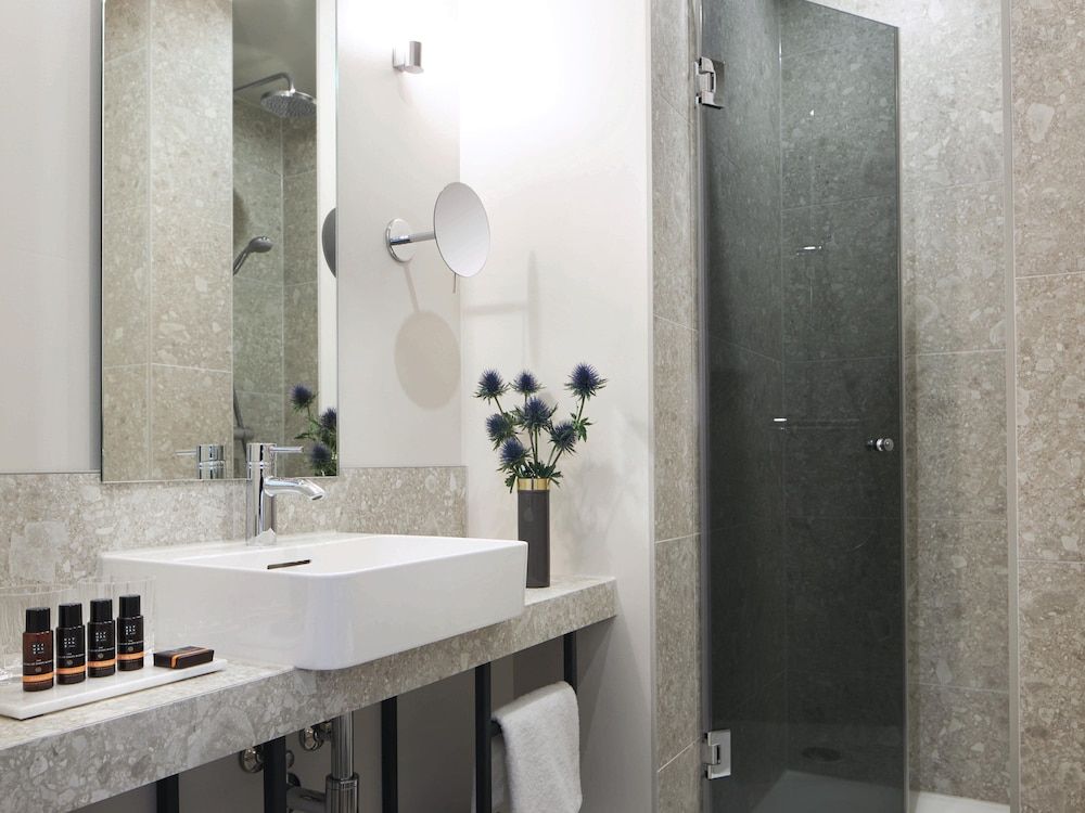 Classik Hotel Alexander Plaza Premium Room 12