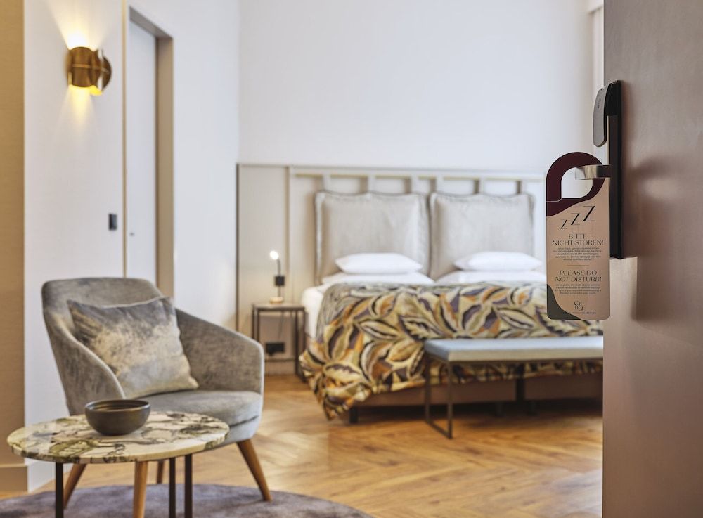 Classik Hotel Alexander Plaza Premium Room 11