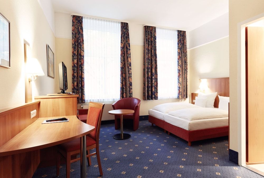 Hotel Doria Double or Twin Room 3