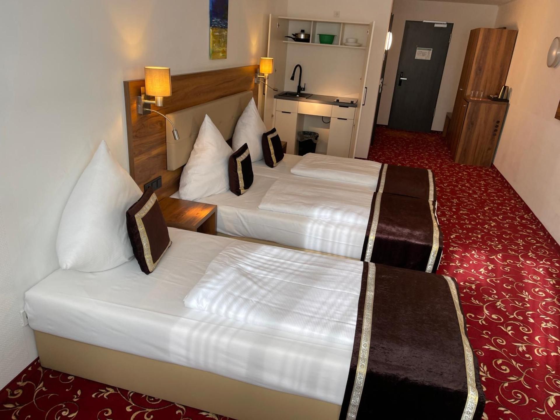 Deluxe Triple Room