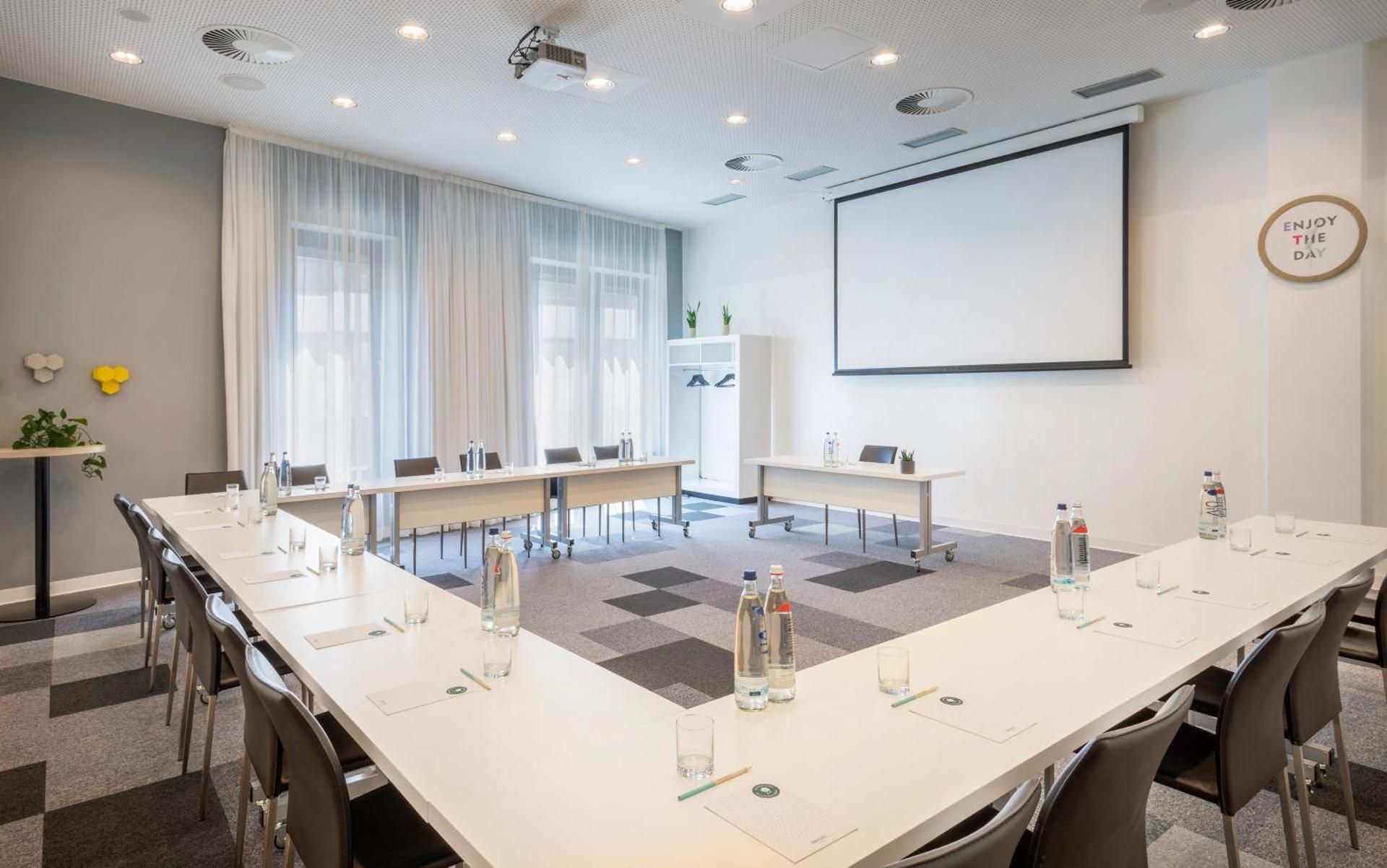 meeting room / ballrooms