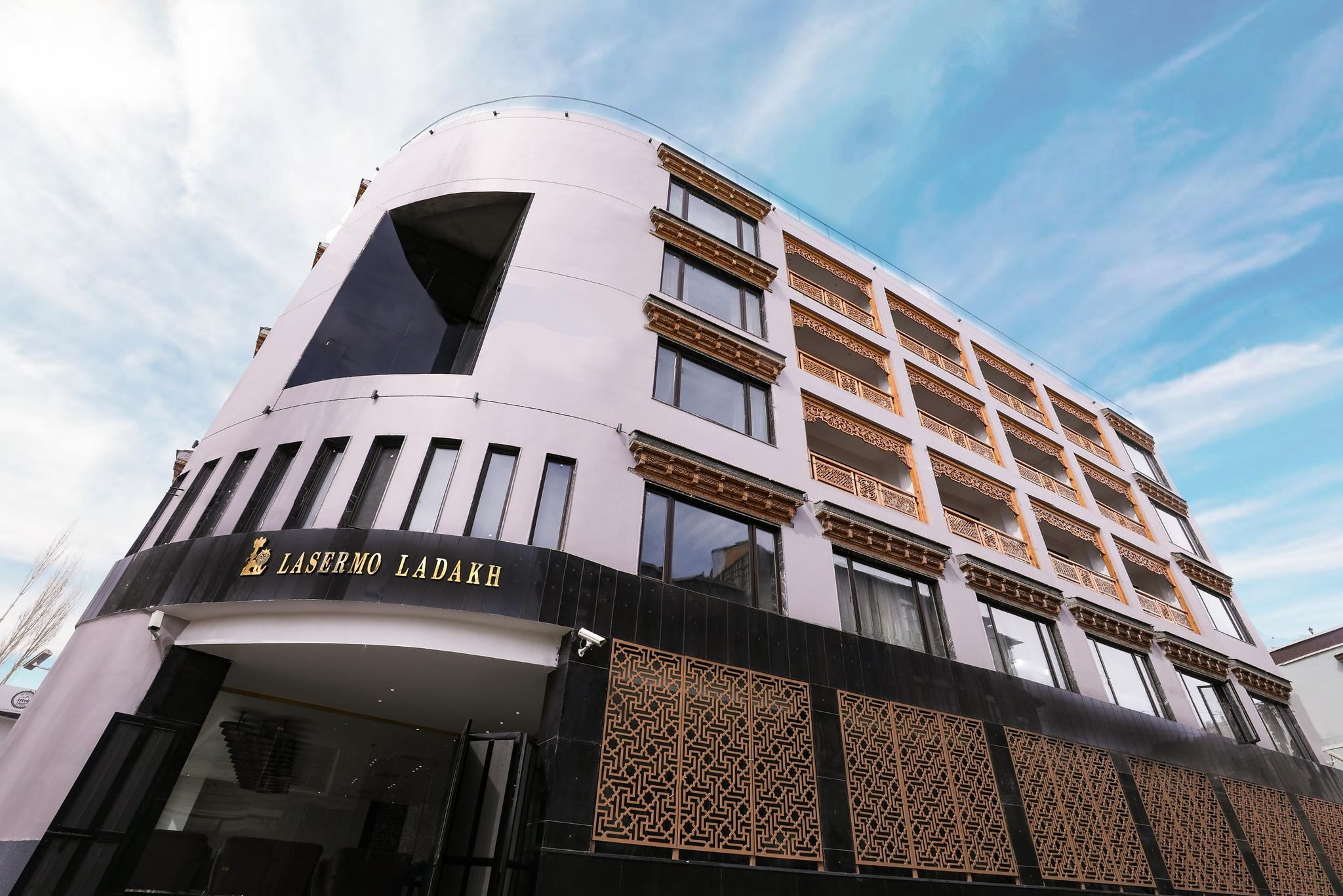 undefined LASERMO LADAKH 3