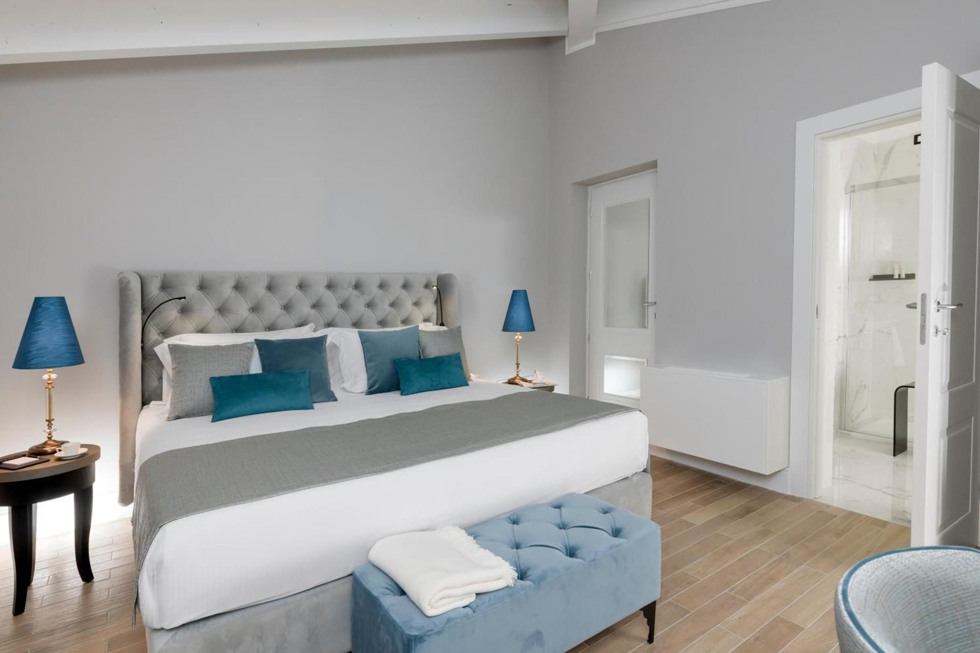 Hotel La Ville Rome Double Room 3