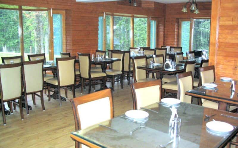 Pine Palace Resort restaurant