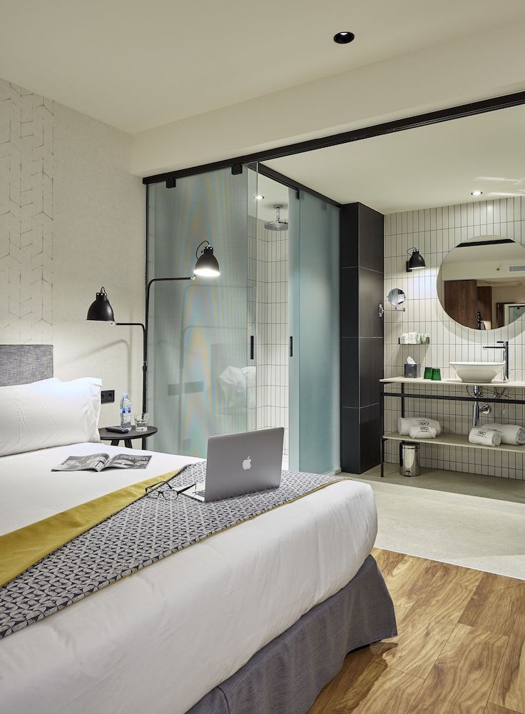 Radisson Blu 1882 Hotel, Barcelona Sagrada Familia Superior Room