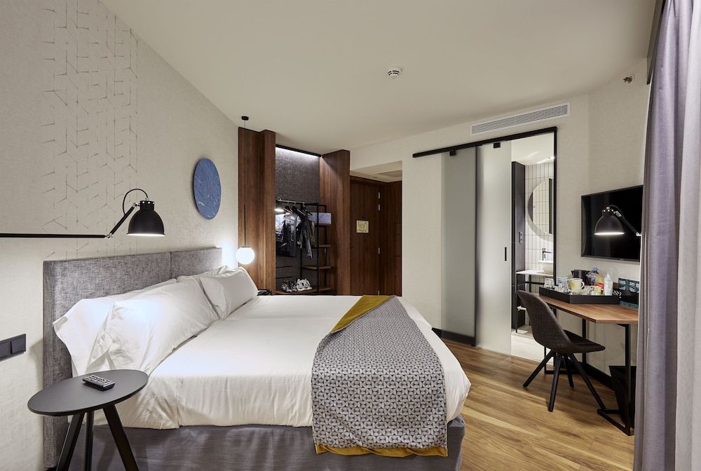 Radisson Blu 1882 Hotel, Barcelona Sagrada Familia Superior Room 6
