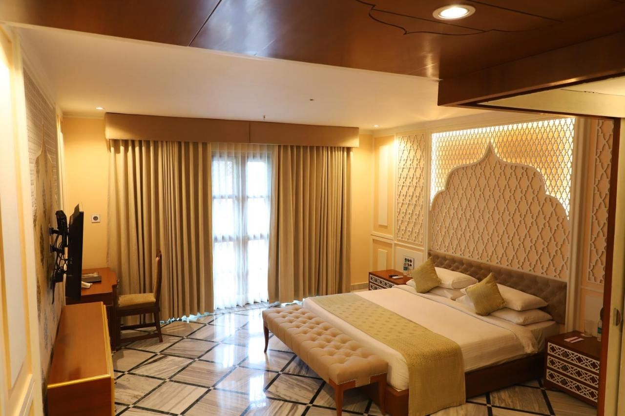 Luxury Room with Sitout