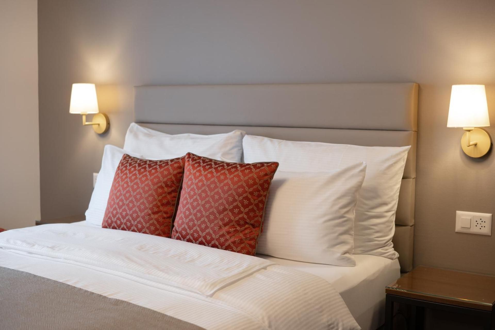 Double room facing the Chapel Bridge 17m2