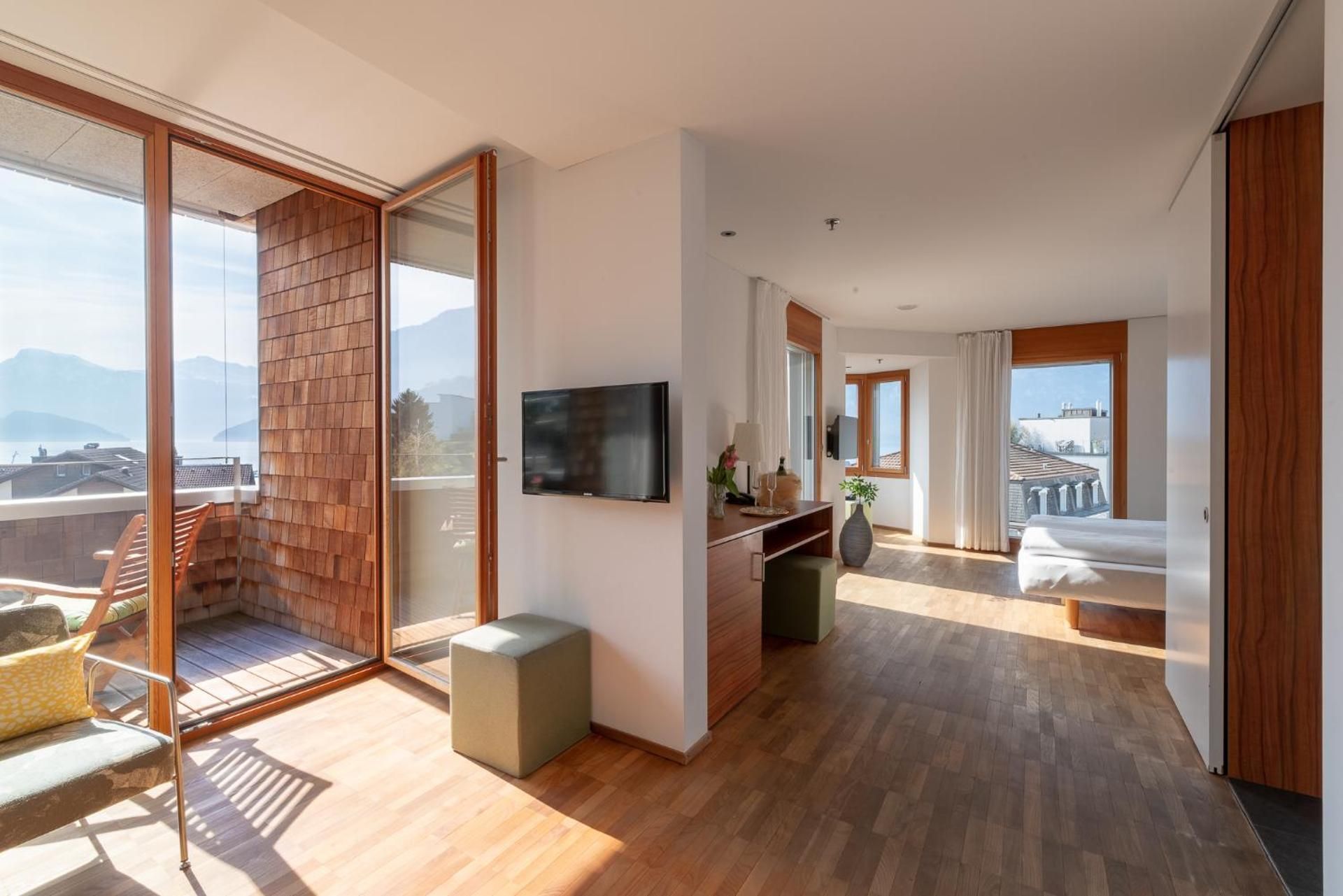 Hotel Rossli Gourmet & Spa Junior Suite with Lake View 3