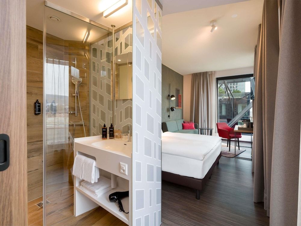 Mercure Zürich City Privilege, Room, 1 Double Bed 6